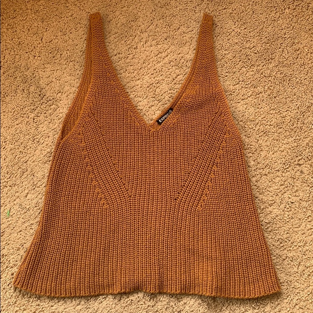 Express 100% cotton tank!